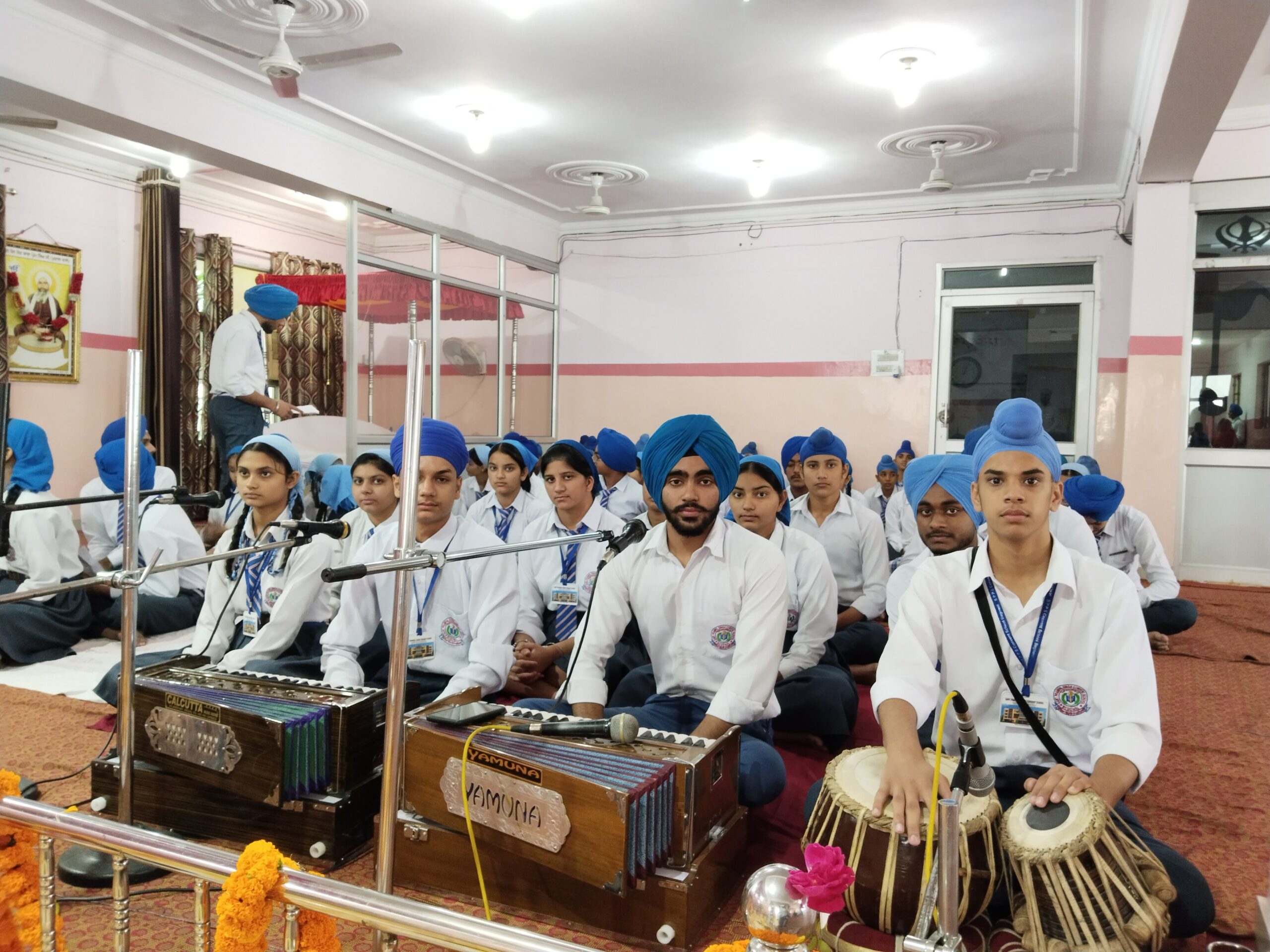 filter: 0; fileterIntensity: 0.8; filterMask: 0; module: photo; 
hw-remosaic: false; 
touch: (-1.0, -1.0); 
modeInfo: ; 
sceneMode: 8; 
cct_value: 5428; 
AI_Scene: (-1, -1); 
aec_lux: 318.53674; 
aec_lux_index: 0; 
hist255: 0.0; 
hist252~255: 0.0; 
hist0~15: 0.0; 
motionLevel: -1; 
weatherinfo: null; 
temperature: 33;